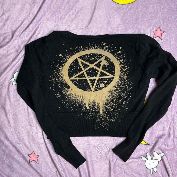 Authentic vintage Too Fast Pentagram Cropped Cardigan, circa 2014 - Picture 6 of 10